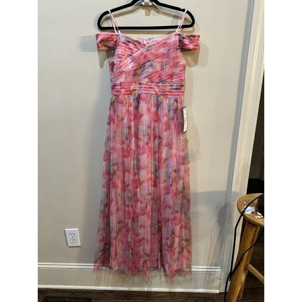 Adrianna Papell Off-the-Shoulder Floral Tulle Pink Gown Size US 8 Petite $300 - Picture 6 of 14